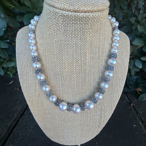 Faux Pearl Silver Bead Magnetic Clasp 16" Necklace - Picture 5 of 8